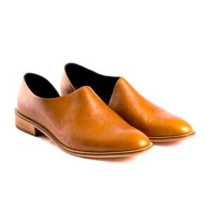 Marciante leather cut out casual comfy neutral loafer in cognac Size 7.5
